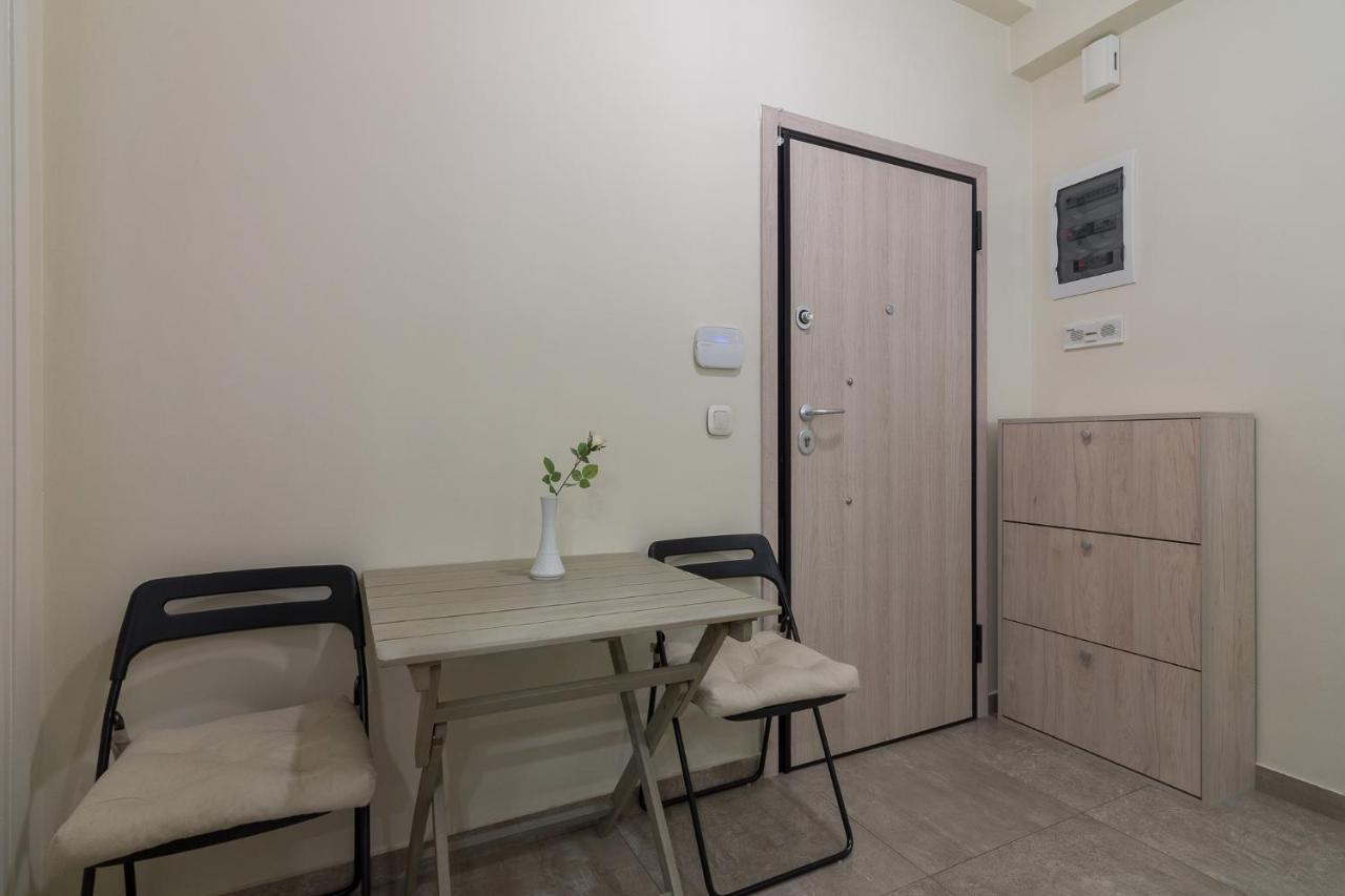 אתונה Beautiful And Spacious Apartment In Pagrati מראה חיצוני תמונה